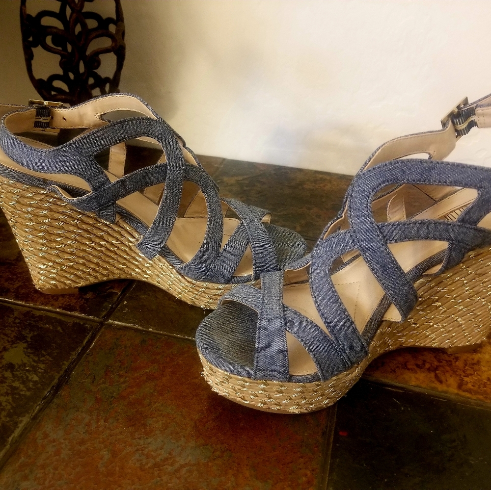 Eapadriles wedges